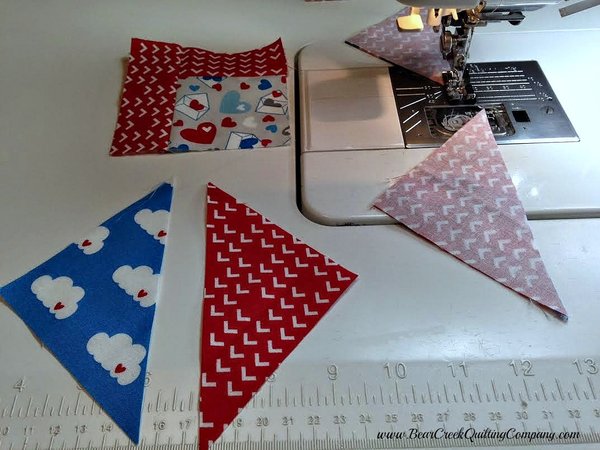 Airmail Envelope Quilt Tutorial