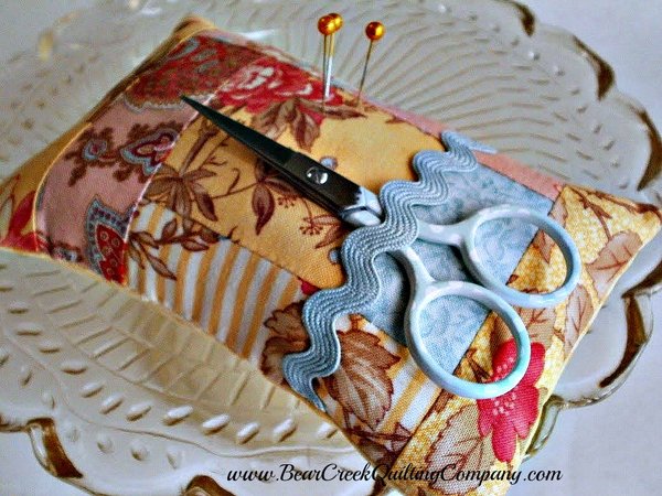 Scrappy Pincushion Tutorial Scrappy Pincushion Tutorial